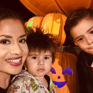 Meet your Posher, Karina